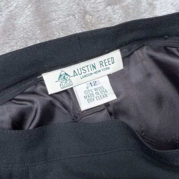 Austin Reed Black Wool Gold Two Button Blazer Matching Skirt Suit Womens 12 - Picture 4 of 16